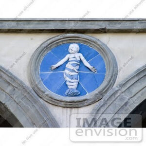 18695-stock-photo-of-a-tondo-on-the-ospedale-degli-innocenti-florence-by-verna-piper